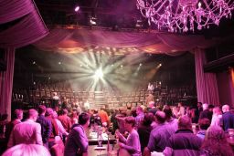 Strotmanns Zaubertheater 8765.jpg